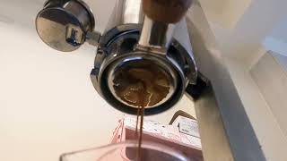 [義式] 壓桿咖啡機出液該如何漂亮? zxs-espres…