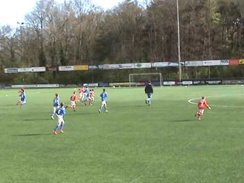 Eerste helft S.O. Soest JO11- 1 - DOVO JO11-1