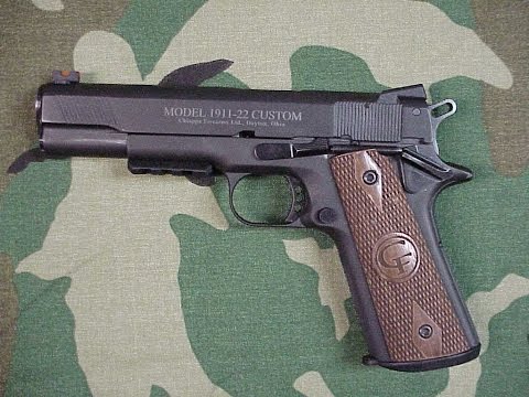 Chiappa 1911-22 pistol overview