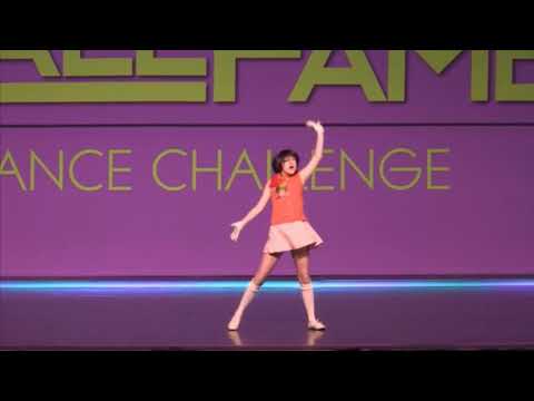 Scarlet Aberg - Liza With A Z