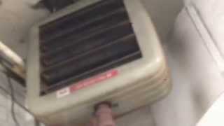 Video tour of some electric fan-related things I saw in a carpark/parking building