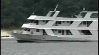 preview picture of video 'Amazon King Yacht - Barcelos, AM'