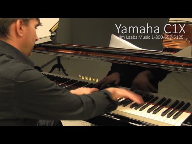 Yamaha C1X PM - красное полированное дерево