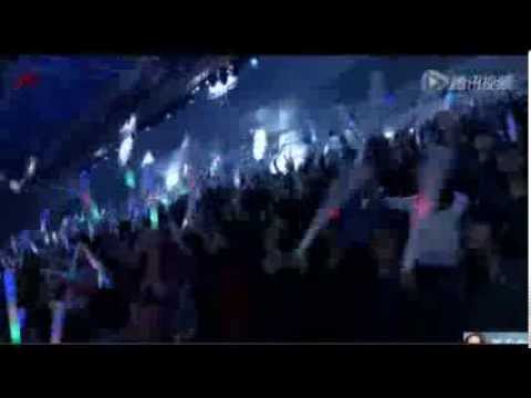 2013 Hu Jia & Dmitry Sautin RUS splash CHN