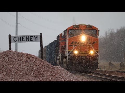 BNSF OMAX C-BAMARB Through Cheney, Nebraska (01/23/2021)