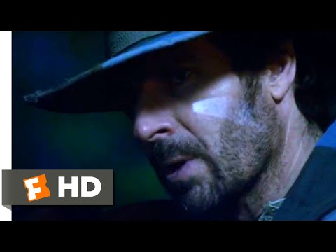 人狼：我らが中の獣 (2012) - ワルい人狼ハンターのシーン (4/10) | Movieclips (Werewolf: The Beast Among Us (2012) - Badass Werewolf Hunters Scene (4/10) | Movieclips)