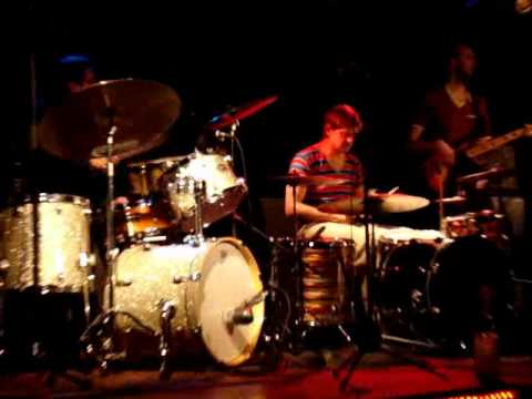 Lokale - Beat - Entwicklung live @ Groove Station Dresden 19.01.2012