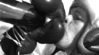Music video thumbnail preview for De Onbekende - De Kift by De Kift