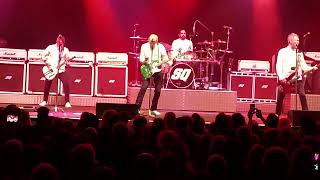 Status Quo - Wild Side Of Life/Rollin&#39; Home - BIC Bournemouth - Dec 2022