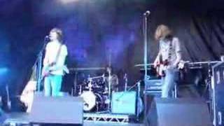 One Word Poem - Zirkus (live at Lincoln Water Festival 2006)