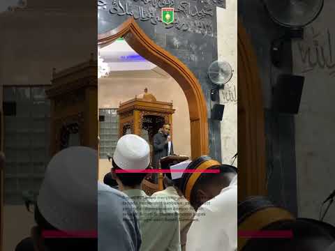 Taraweh Perdana di Masjid agung Nurul Huda Pasca di Lantik