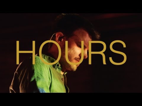 Hours のサムネイル