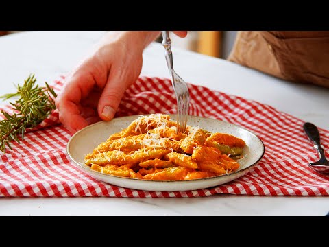 This Broccoli Pasta In Roasted Garlic & Veggie Sauce Is The Perfect Delicious, Nutritious Meal!