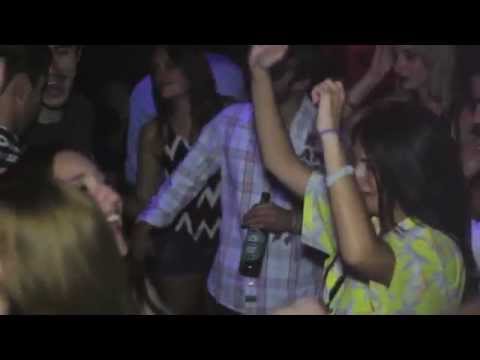 Fiesta Rekrea en Elephant Club @ La3 (Valencia)