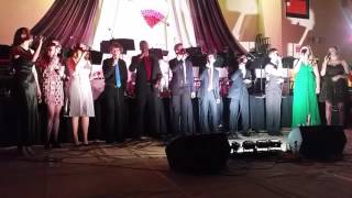 Bishop Carroll High School &quot;Vocal Jazz&quot; sing Goodnight Sweetheart.