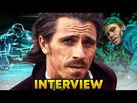Garrett Hedlund on Jeff Bridges as a long-lost brother, the stacked Triple Frontier cast - Interview