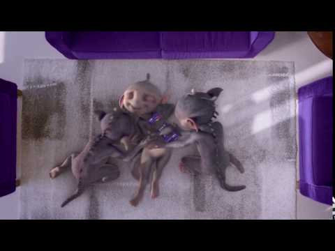 Cadbury Dairy Milk: Aliens Tickling