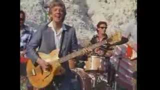 Nick Lowe - Half A Boy And Half A Man