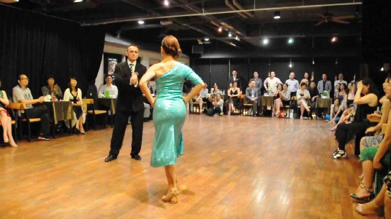 Claudia Codega y Esteban Moreno (Cam 2, 3/5)