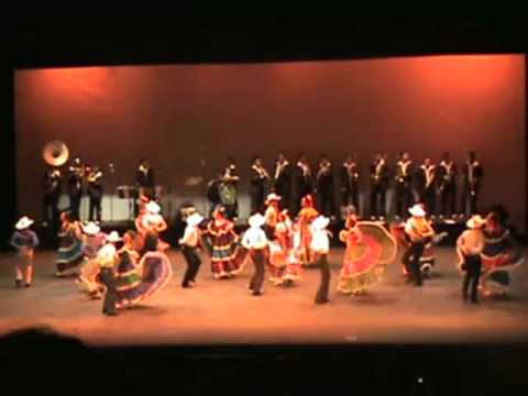 Banda quetzal en el Cervantino 2011