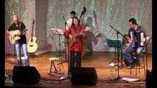 Malley's Meek - Hilary Bell sings Burns