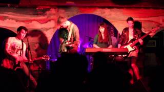 31Ø8 performing Ease Up @ The Shacklewell Arms 16/09/14