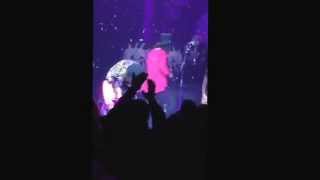 Alice Cooper - School's Out/ Another Brick in the Wall Part 2 HD. Hammond, Indiana  November 2, 2014