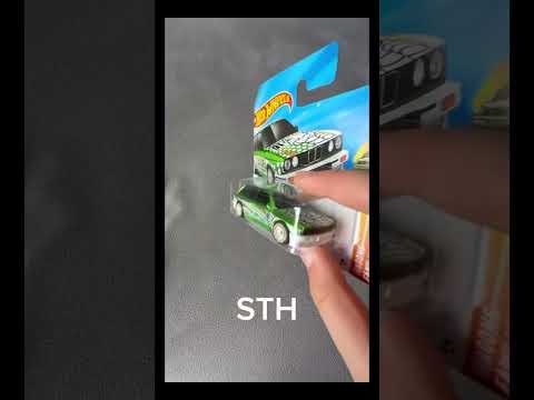 What's the difference between th and th? #hotwheels