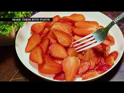 Strawberry Ice Cream || Without Condensed Milk || #HomemadeStrawberryIceCream #SUMMER #SUMMERSPECIAL