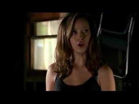 Summer Glau as VERY SCARY ROBOT