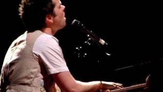 Rufus Wainwright - Leaving For Paris (Birmingham 200410).MPG