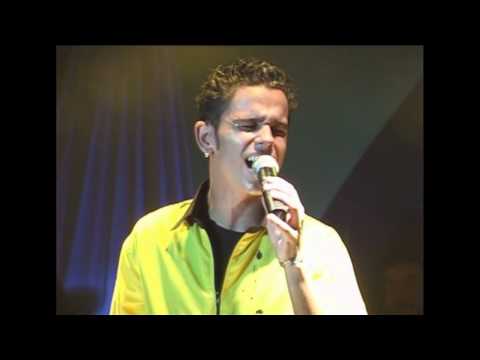 Almas Iguais - Roupa De Lua De Mel  (DVD Ao Vivo Falando No Rádio)