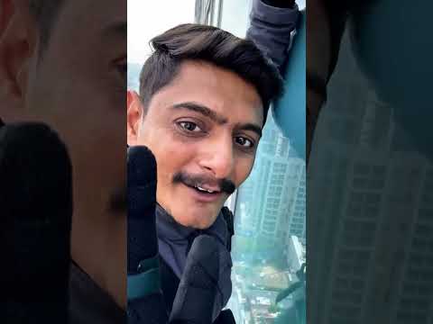 REAL GRAVITY GLOVES? 🧤 Deewar Par Chadh Gaya! 😱 Tech Test! 🔥 #shorts #fyp #viral