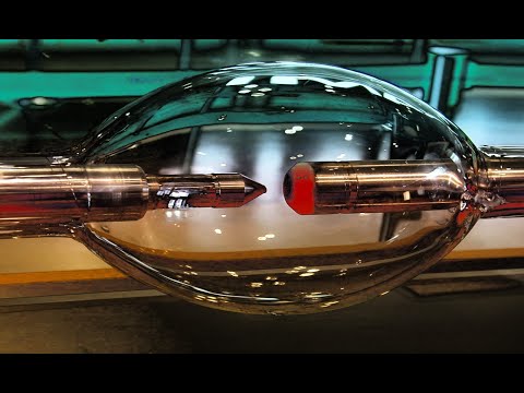 Xenon vs Sulfur Hexafluoride Balloon