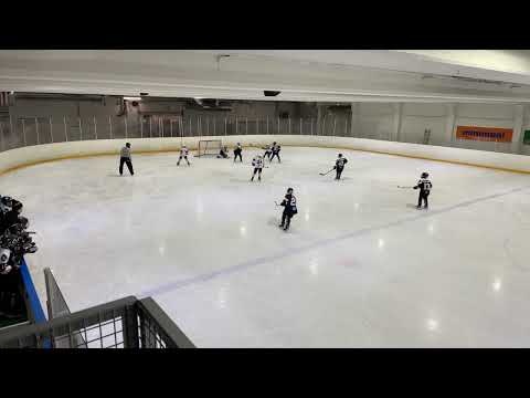 JYP U13-09 6.11 - 21 klo. 11.05 AAA JYP musta - S-kiekko musta