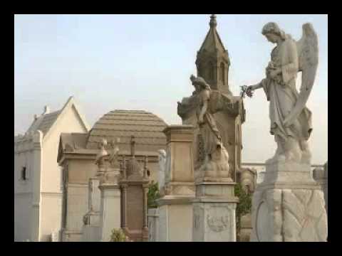 CEMENTERIO (CARMENCITA LARA).avi