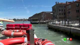 preview picture of video 'In Vaporetto da Venezia a Murano - www.HTO.tv'