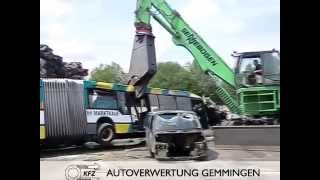 preview picture of video 'Autoverwertung Gemmingen: Reisebus wird fachmännisch zerlegt'