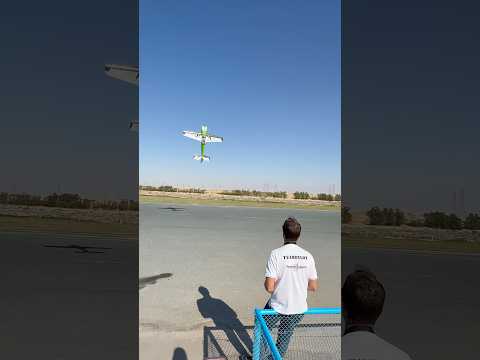 @MartinPickering-PickeringRC relaxing while prop hanging #dubai #chill #flyforfun