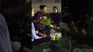 Download lagu HIPNOTIS WANITA CANTIK SAAT KUMPUL DI ALON ALON JOMBANG BIKIN NGAKAK SAMPAI SAKIT PERUT #shorts mp3