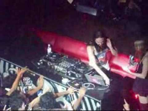 Steve Aoki - Live In Malaysia (Part 5)