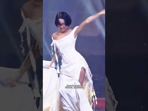 Hwasa & Park Jung Min &ndash; &ldquo;Good Goodbye&rdquo; 💔 | M COUNTDOWN 2025 #Hwasa #ParkJungMin #GoodGoodbye