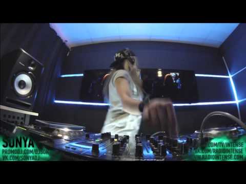 Sonya - Live @ Radio Intense 06.05.2015