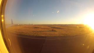 preview picture of video 'Qantas 737-800 take-off from Adelaide - to Sydney'