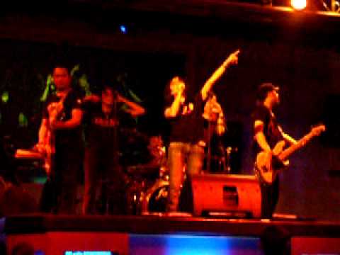 Alex Hutajulu and Siluet Band, Sep 25 -- Performance at Center Stage HARD ROCK Hotel Bali