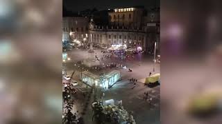 baby-gang-scorazzano-in-scooter-a-piazza-dante-e-una-sfida-allo-stato