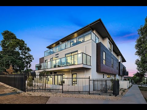 Manhattan Apartments - Notting Hill Video Showcase