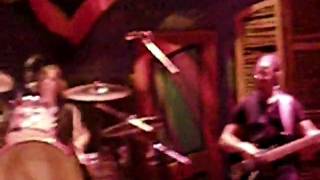 Hanson &quot;World&#39;s On Fire&quot;