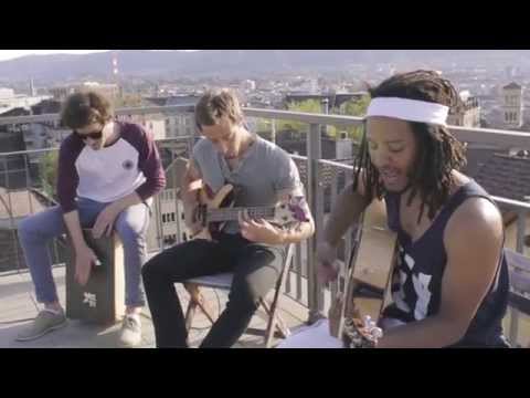 Royal Riot - She got Me