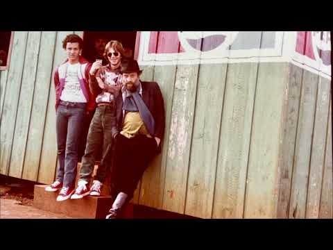 O ANALISTA DE BAGÉ -  Pinga com joelhaço, tche.